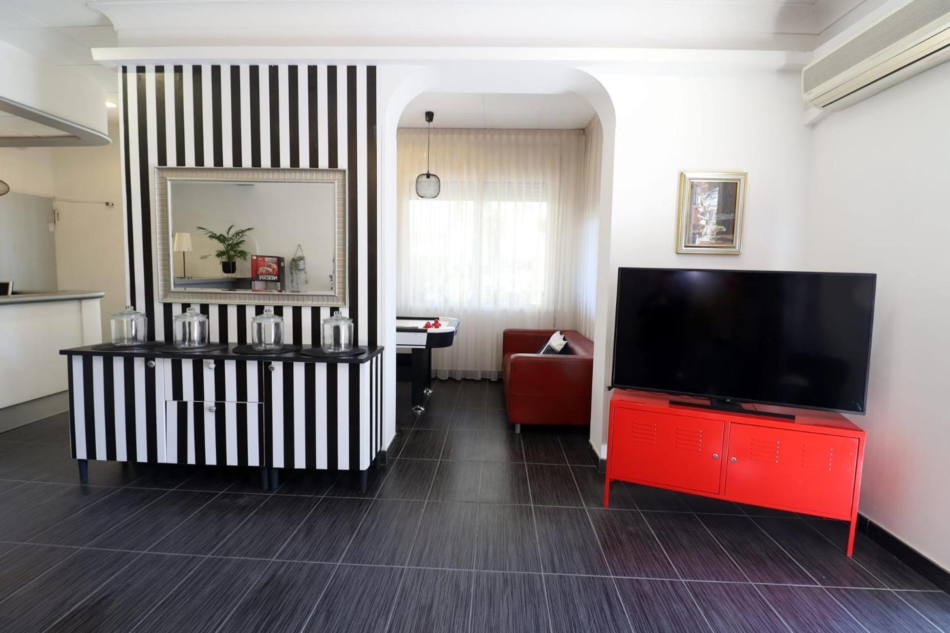 Fasthotel แชร์เวีย ภายนอก รูปภาพ